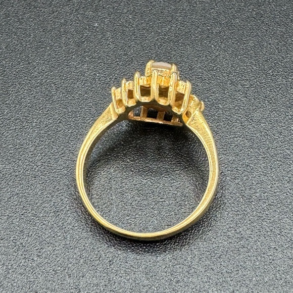 Gold Tone Cubic Zirconia Thailand Cocktail Ring in Circular Design - Picture 10 of 12